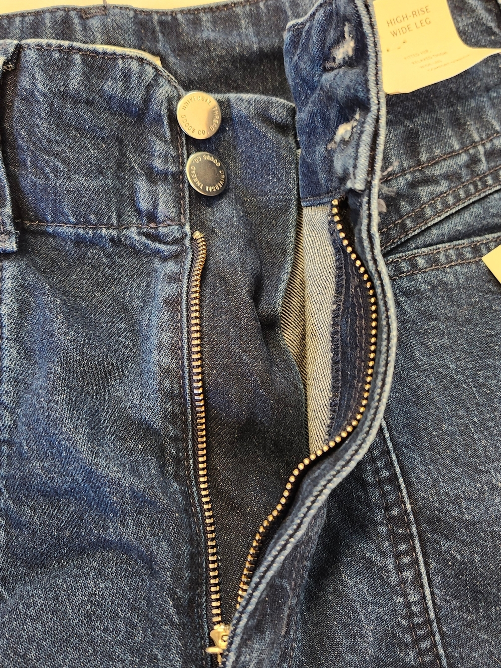 Universal Thread Indigo High-Rise Wide-Leg Jeans - Picture 10 of 16